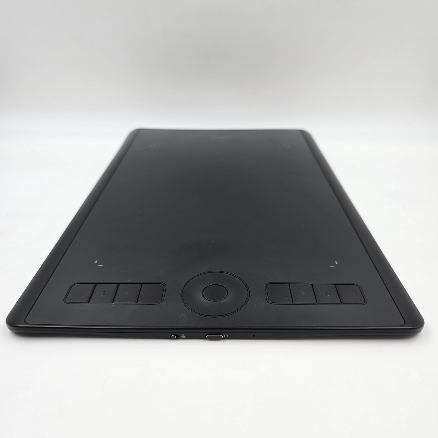 Wacom Intuos Pro Black PTH-660