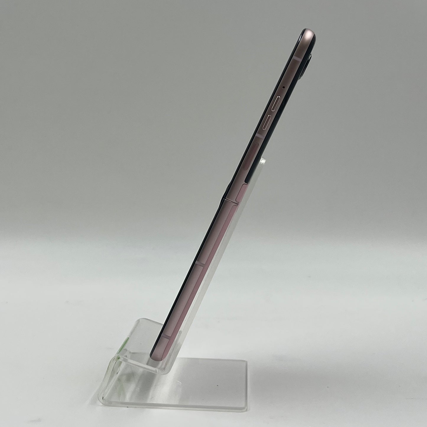 T-Mobile Motorola razr 2025 256GB 15 Pink XT2553