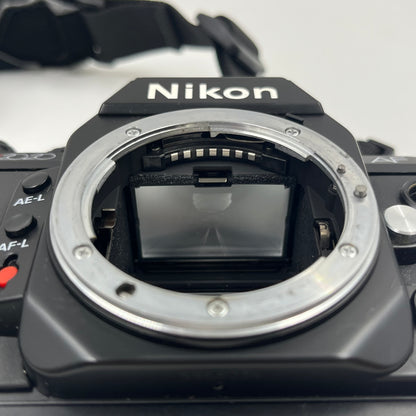 Nikon AF N2020 35MM Film Camera