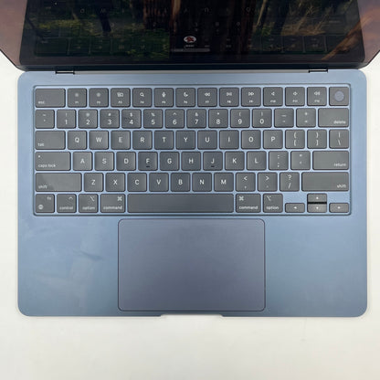 2022 Apple MacBook Air 13.6" M2 10C GPU 3.5GHz 8GB RAM 512GB SSD A2681