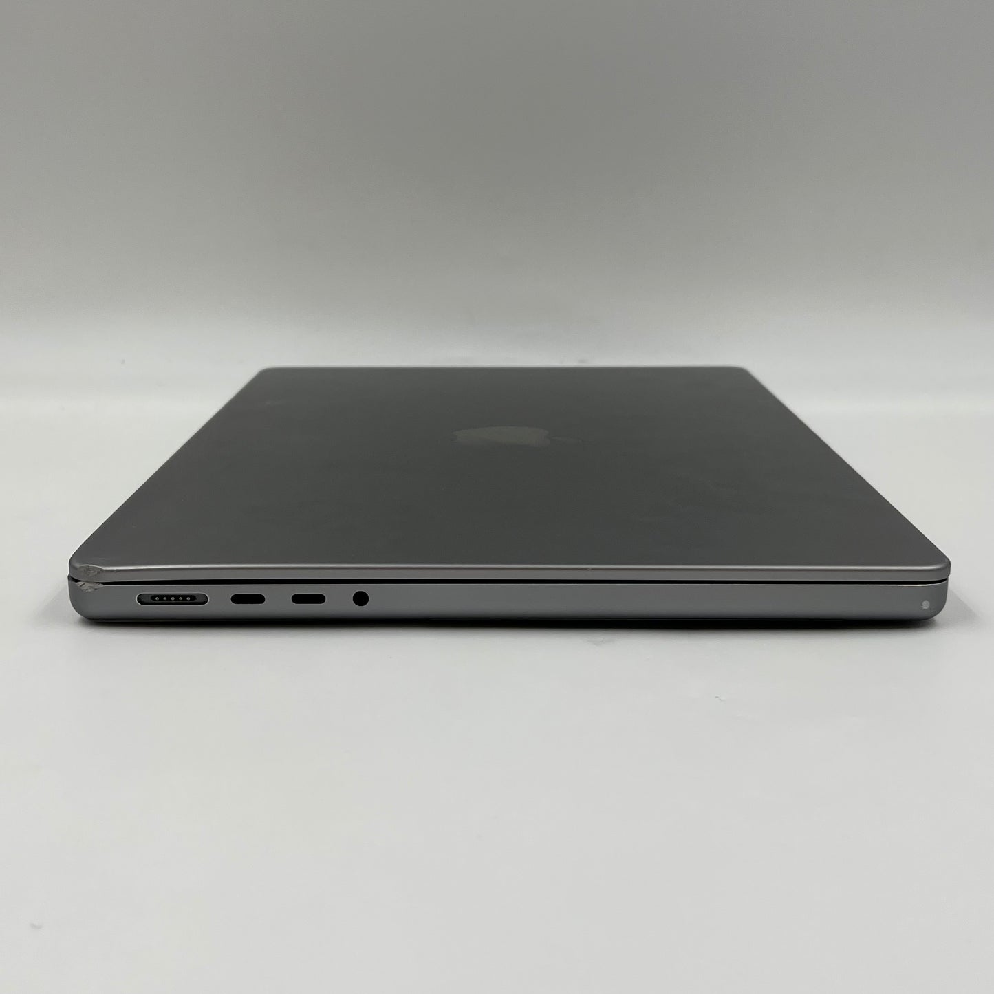 2021 Apple MacBook Pro 14" M1 Pro 14C GPU 3.2GHz 16GB RAM 512GB SSD A2442