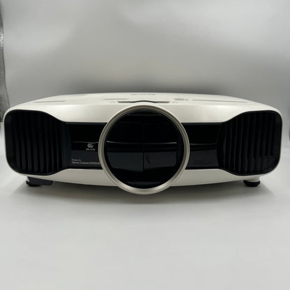 Epson Powerlite Home Cinema 1920 x 1080 2,400 lumens 3LCD Projector 5030UB