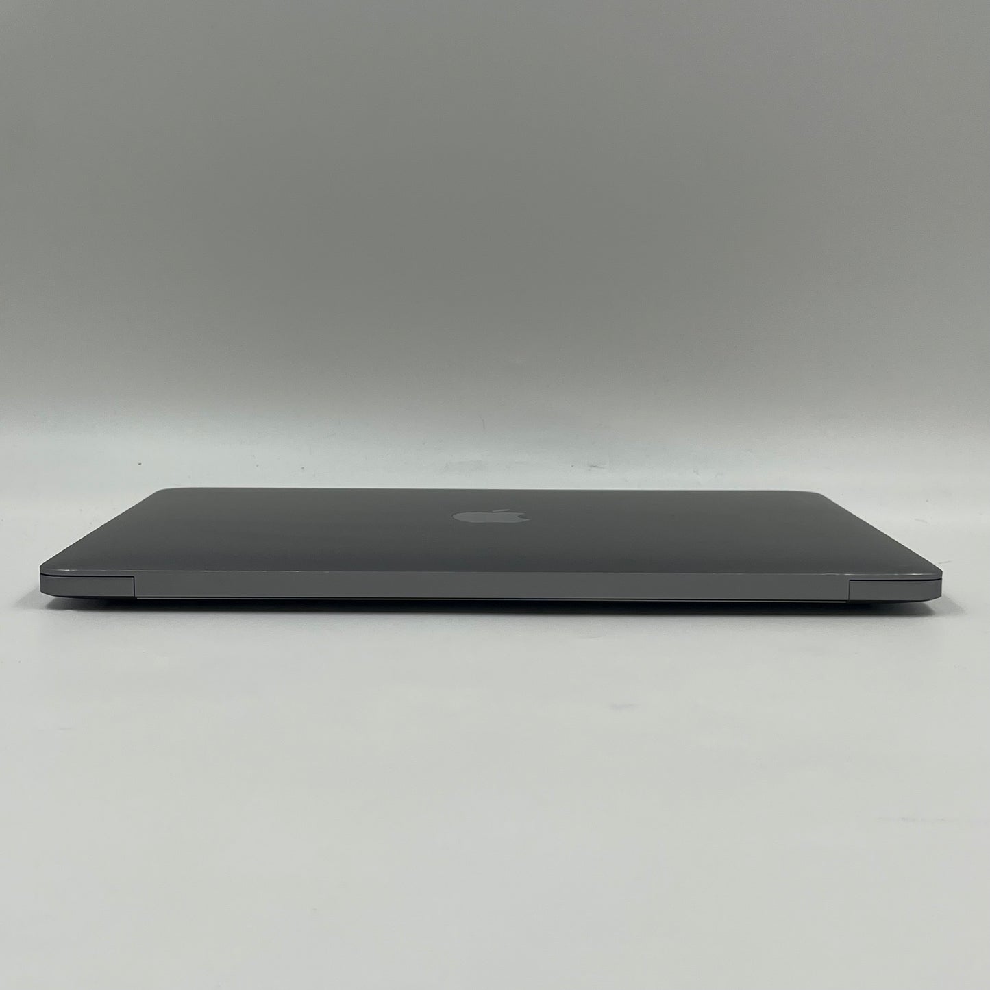 2020 Apple MacBook Air 13.3" M1 7C GPU 3.2GHz 8GB RAM 256GB SSD A2337