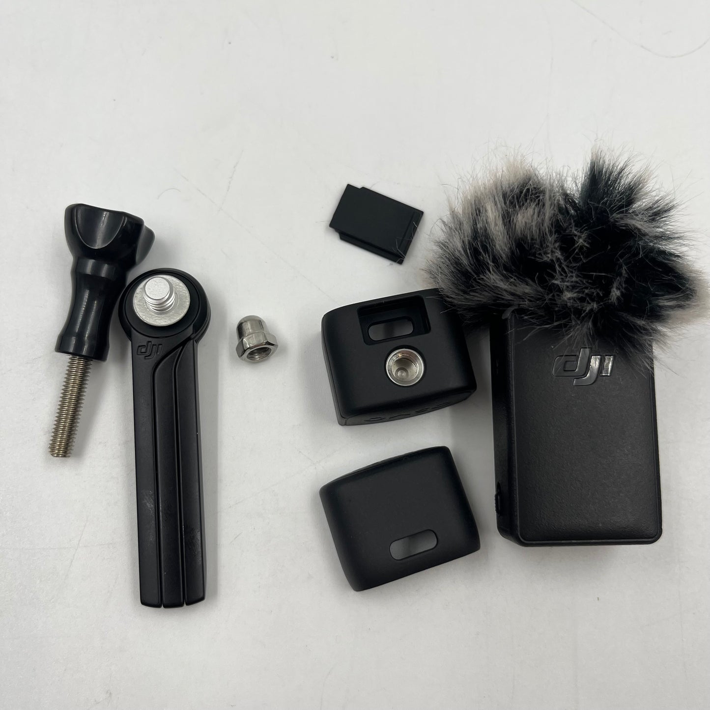 DJI Osmo Pocket 2 64MP 3-Axis Gimbal Camera OT-210