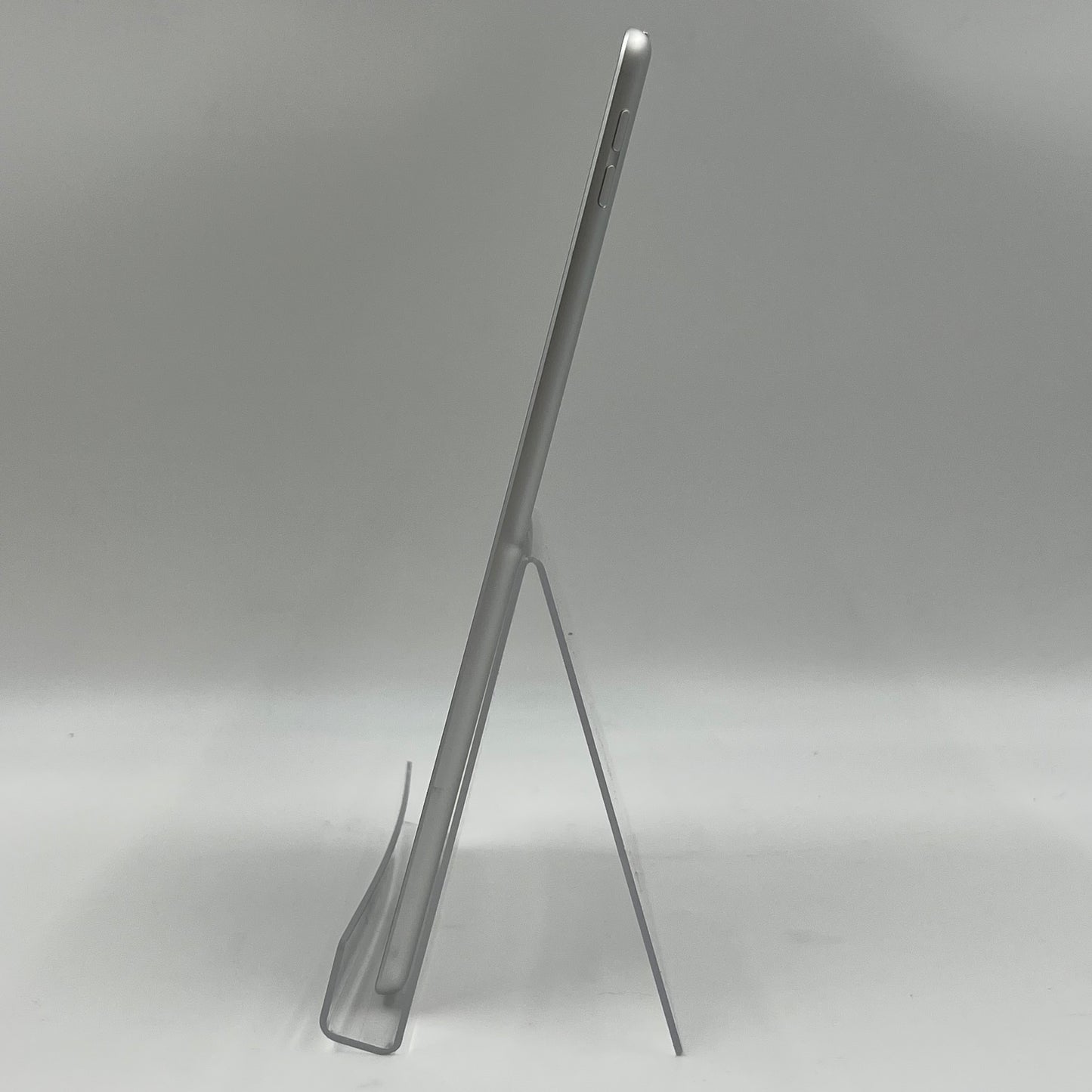 WiFi Only Apple iPad 9th Gen 256GB Silver MK2P3LL/A