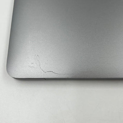 2018 Apple MacBook Pro 13.3" i5 2.3GHz 8GB RAM 256GB SSD Silver A1989