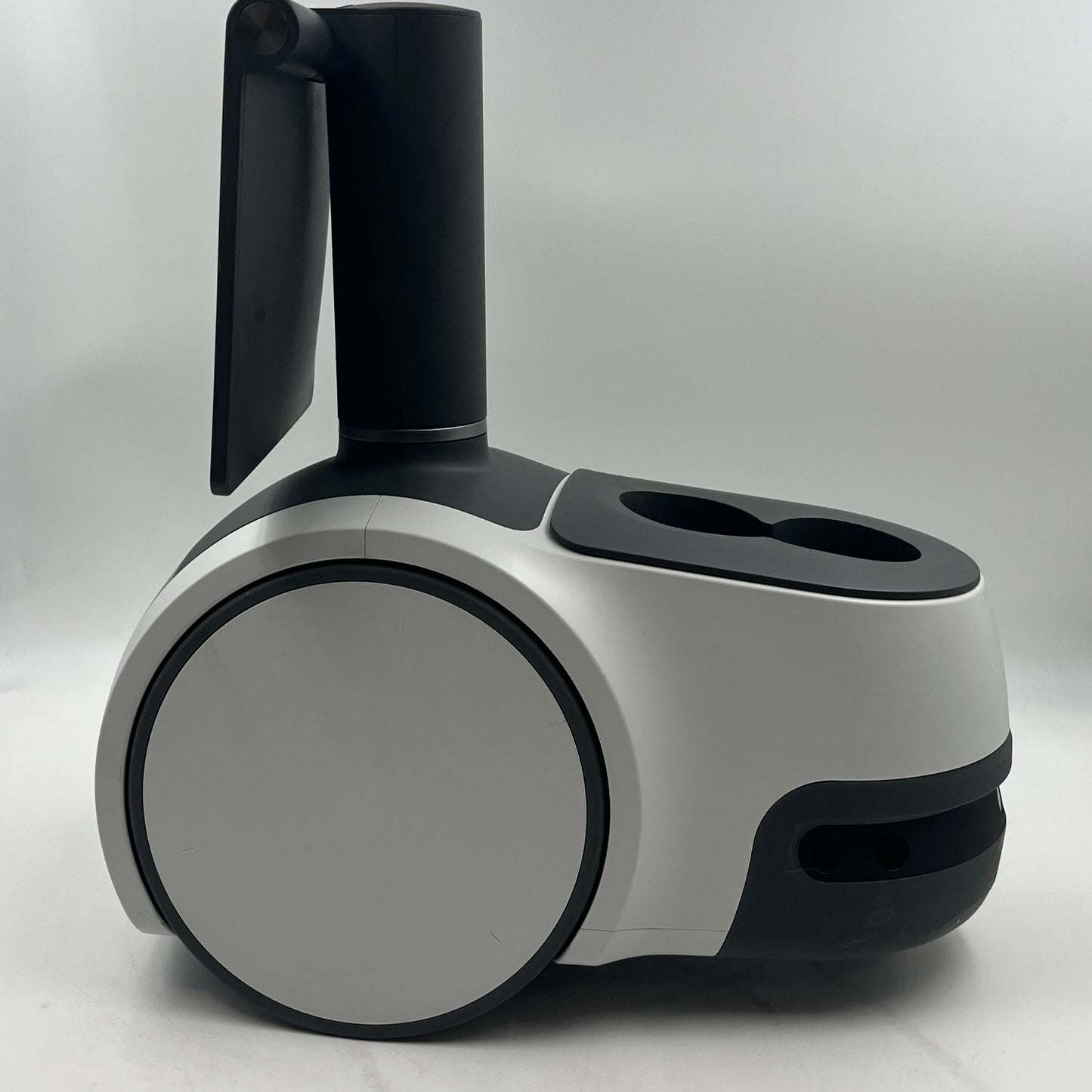 Amazon Astro Household Robot Black/White with Alexa B078NSDFSB