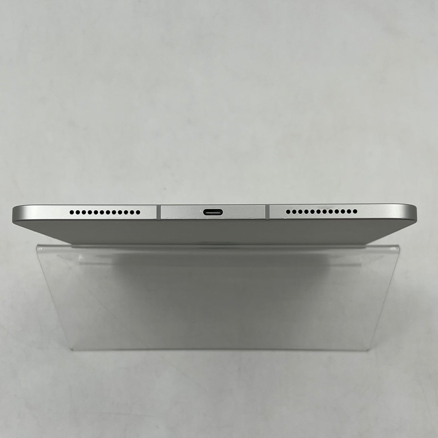 WiFi Only Apple iPad 11" (A16) 128GB Silver MD7F4LL/A