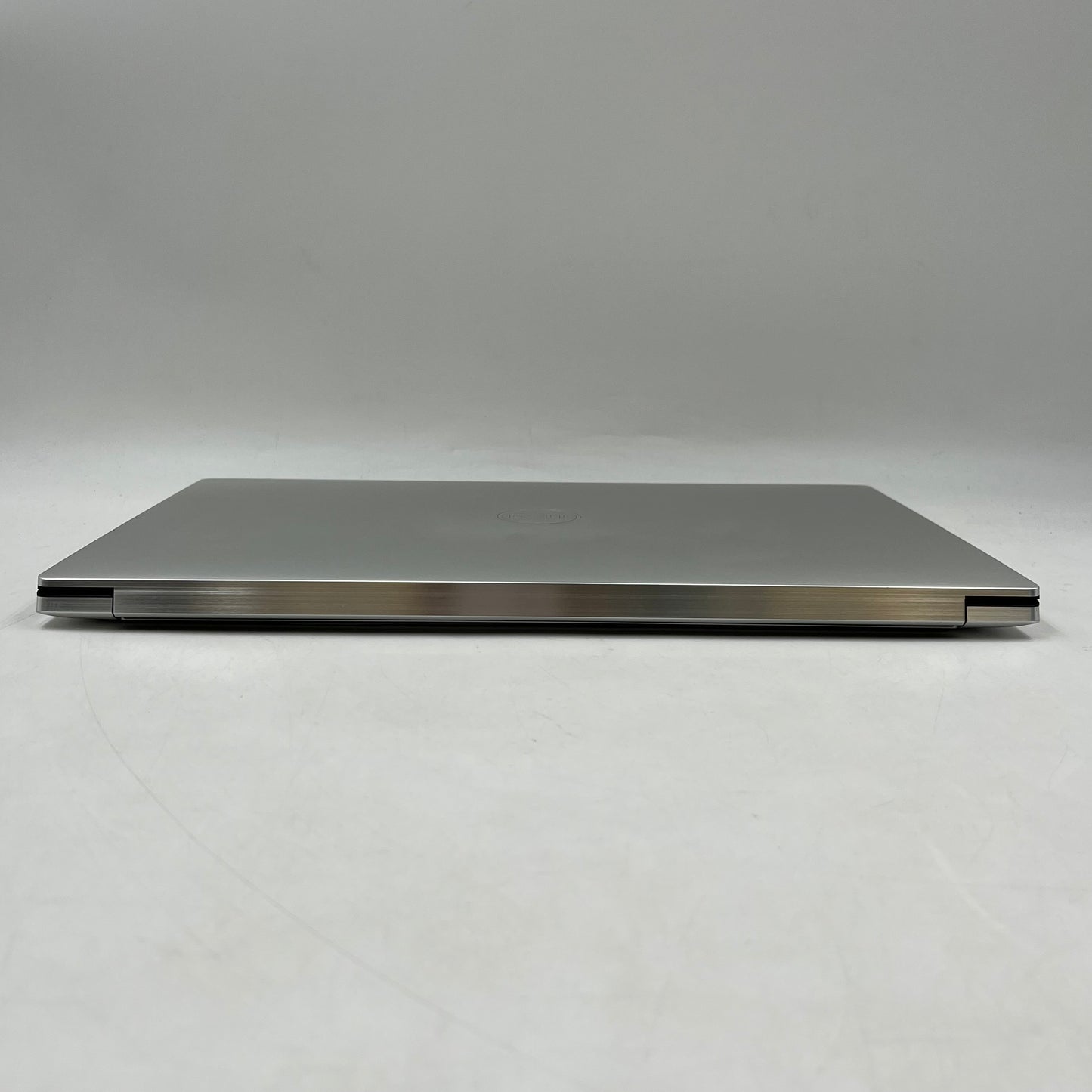 Dell XPS 15 9510 15.6" i9-11900H 2.5GHz 32GB RAM 1TB SSD GeForce RTX 3050 Ti