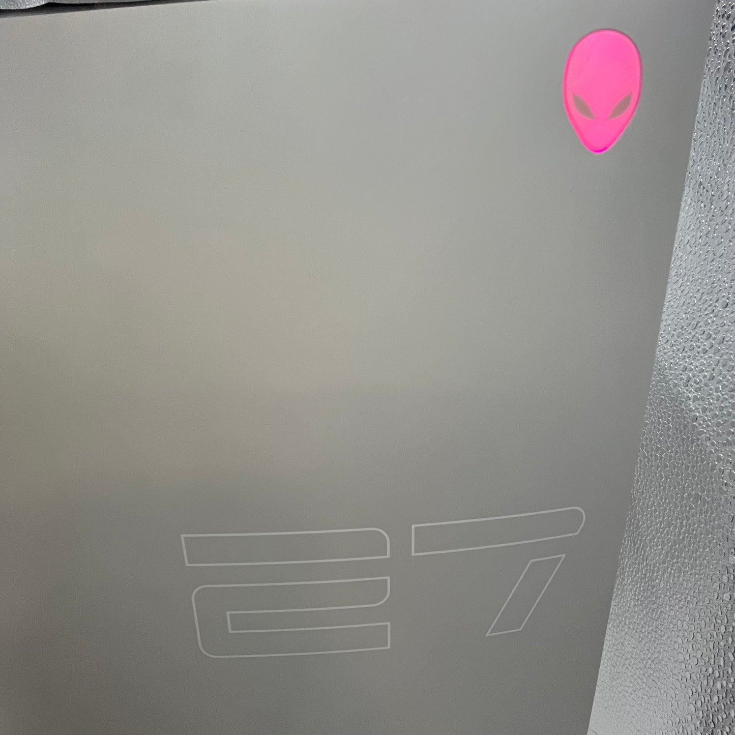 Alienware 27" AW2720HF 240Hz FreeSync Gaming Monitor