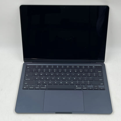 2024 Apple MacBook Air 13.6" M3 8C GPU 4.0GHz 16GB RAM 256GB SSD A3113