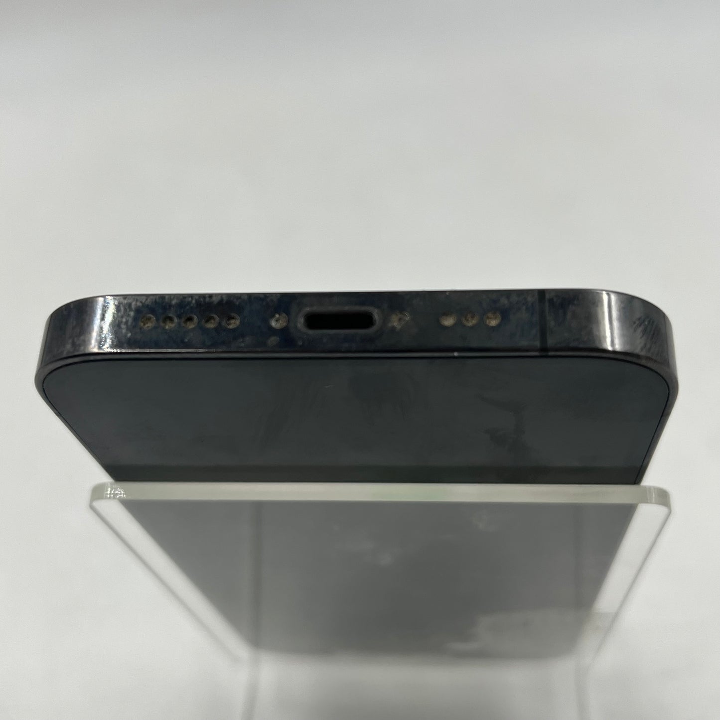 Unlocked Apple iPhone 13 Pro 256GB 18.4.1 Graphite MLQM3LL/A