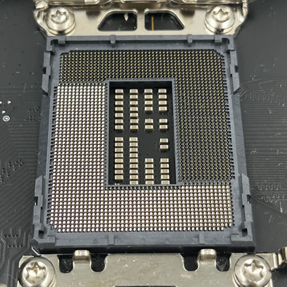 MSi MAG Z690 Tomahawk LGA 1700 ATX Motherboard