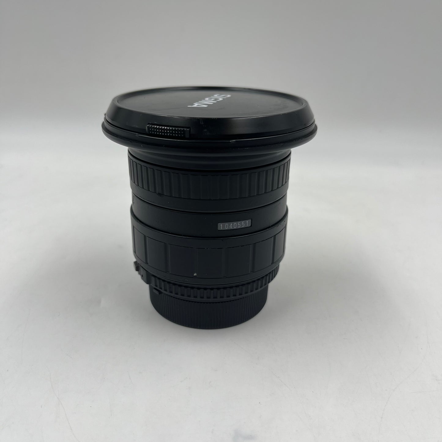 Sigma 18-35mm f/3.5-4.5 Auto & Manual Lens For Nikkor AF Mount