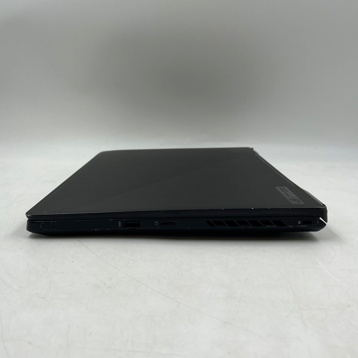 Asus ROG Zephyrus M16 GU603H i9-11900H 2.5GHz 16GB RAM 1TB SSD GeForce RTX 3060