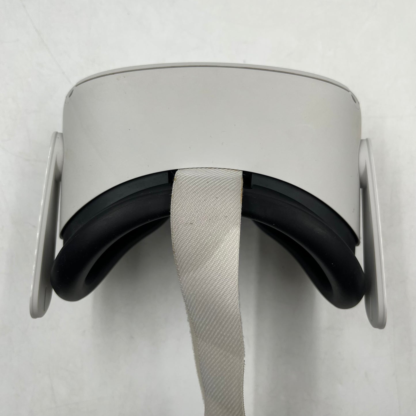 Oculus Quest 2 128GB Standalone All-in-One VR Headset KW49CM