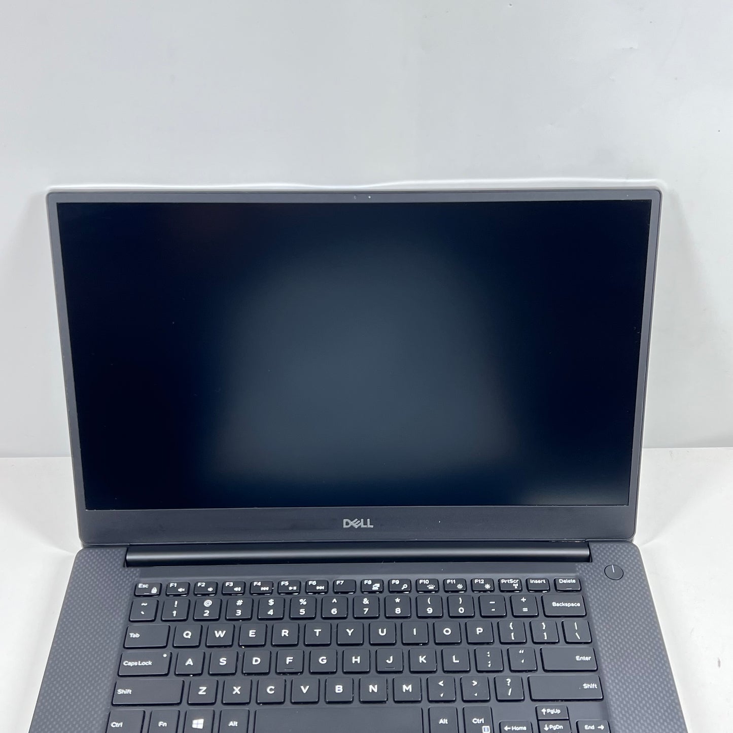 Dell Precision 5540 8Q3VK63 15.6" i7-9850H 2.6GHz 32GB RAM 1TB SSD Quadro T2000