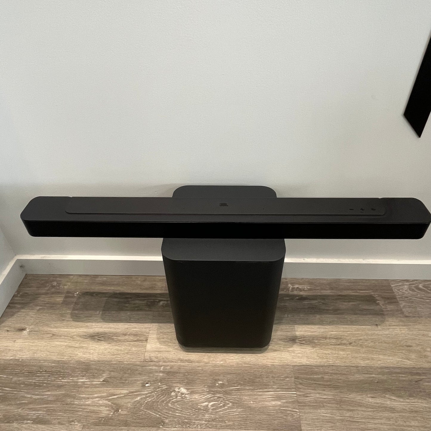 JBL BAR 500 5.1-Channel Soundbar with Wireless Subwoofer