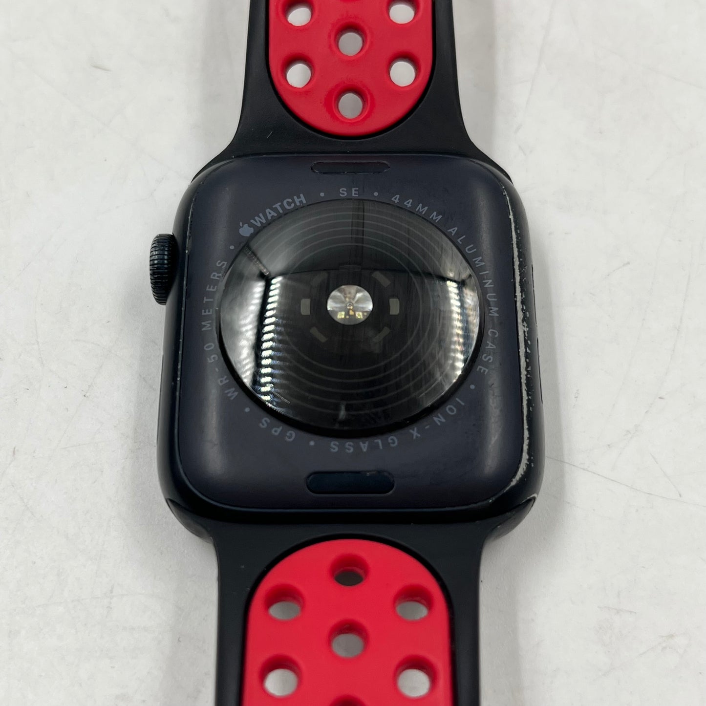 GPS Only Apple Watch SE 2nd Gen 44MM Black Aluminum Red Sport Band MNTG3LL/A