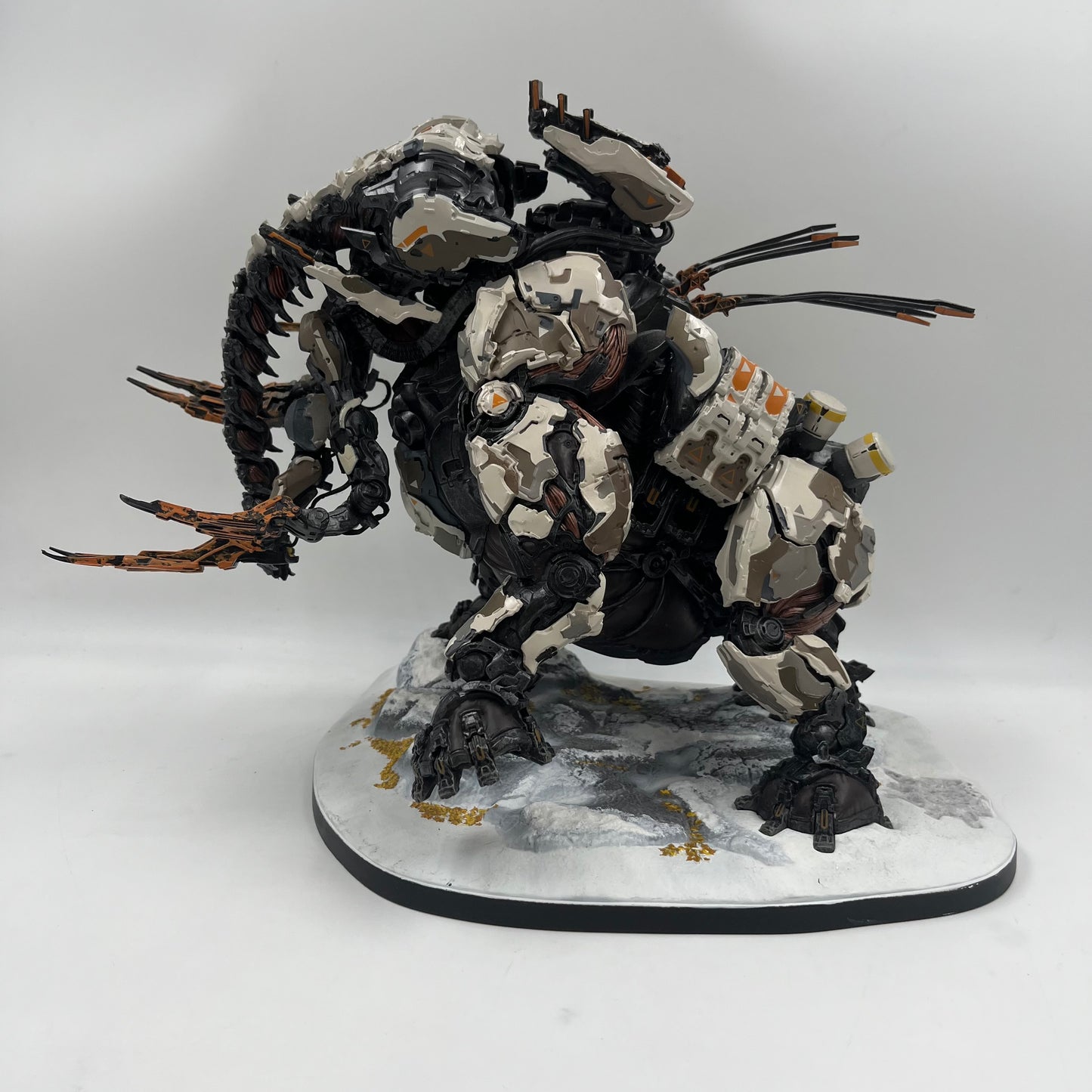 Horizon Forbidden West [Collectors Edition] Tremortusk Statue Only