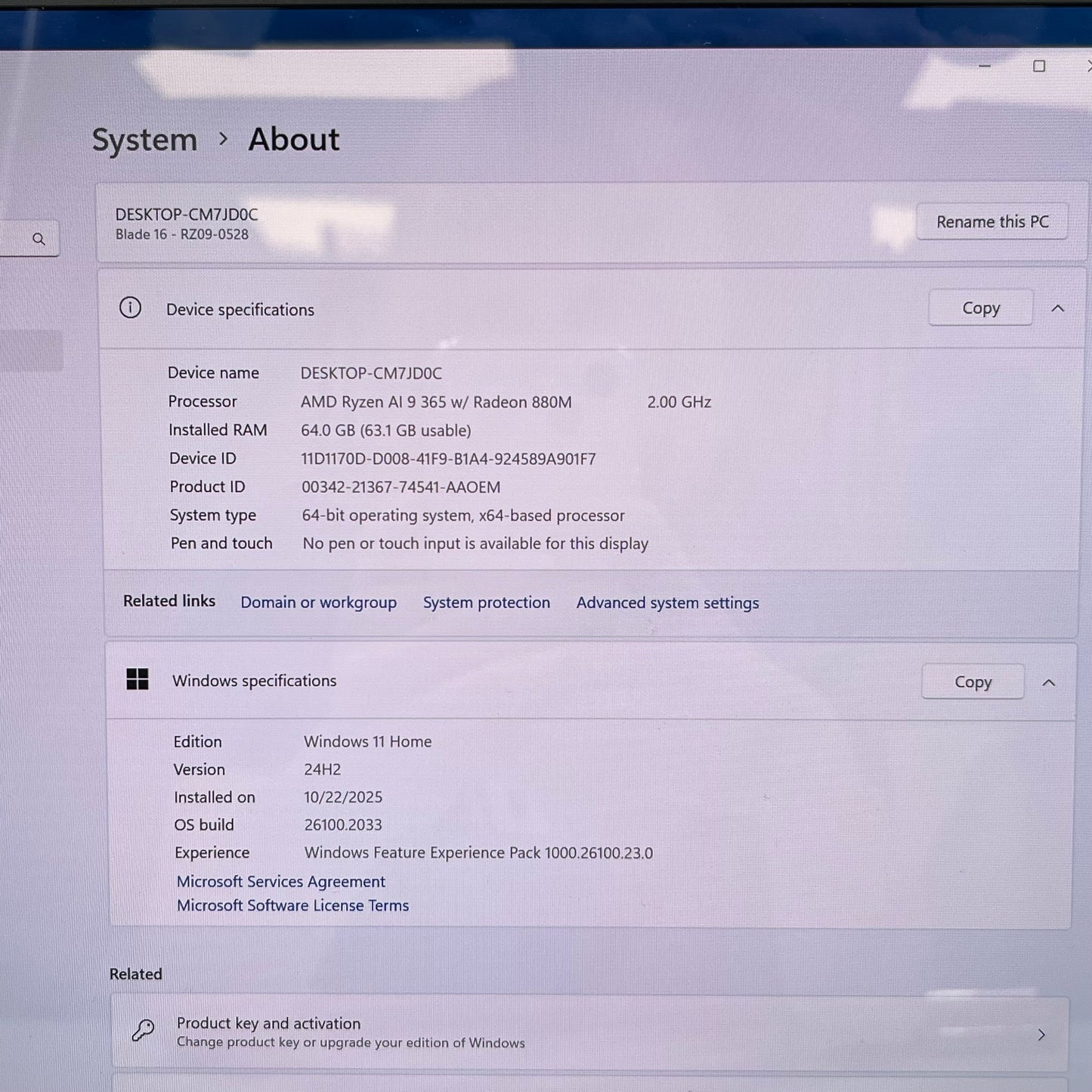 Razer Blade 16 RZ09-0528M2 16" Ryzen AI 9 365 2.0GHz 64GB RAM 2TB SSD RTX 5080
