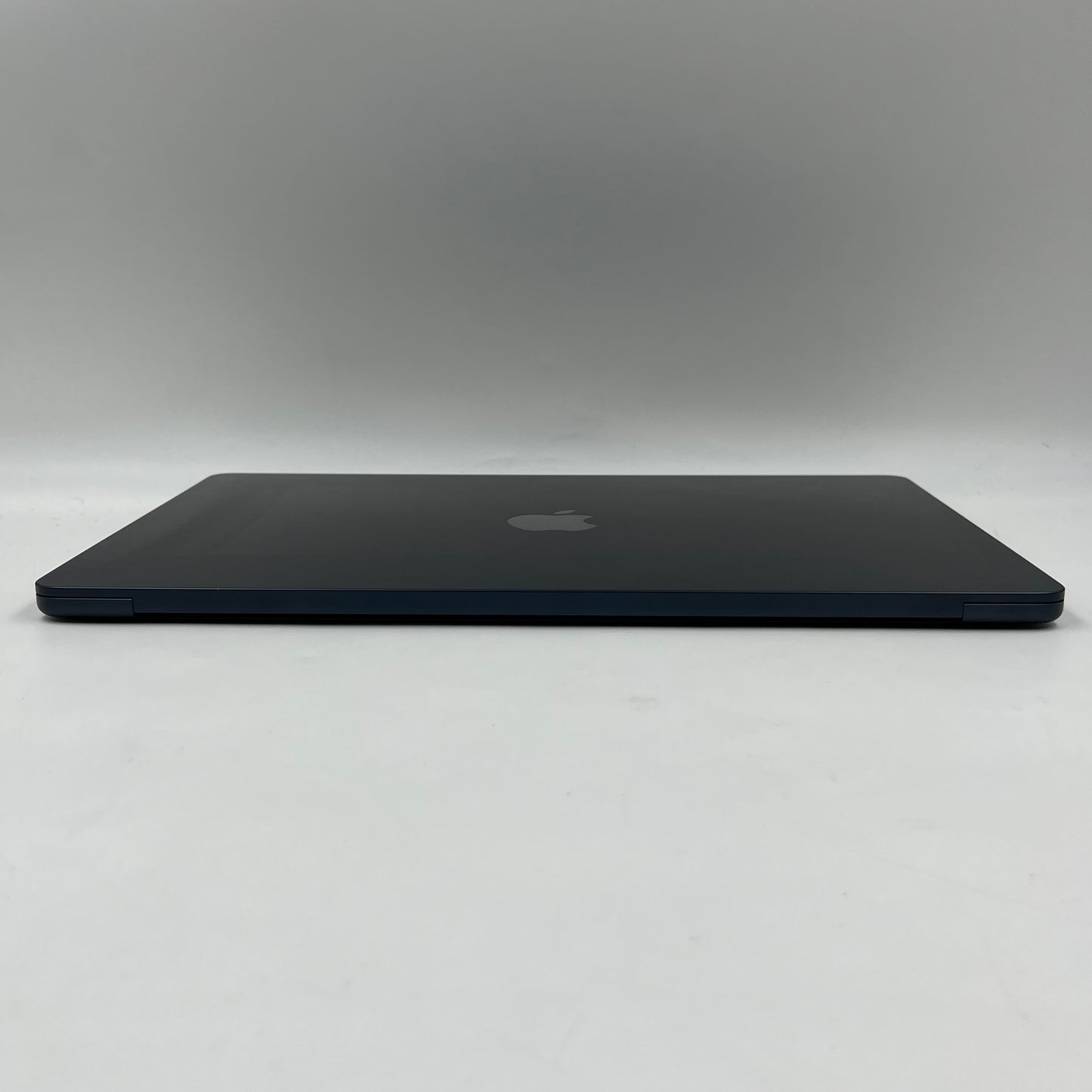 2024 Apple MacBook Air 15" M3 10 Core 4.0GHz 24GB RAM 512GB SSD A3114