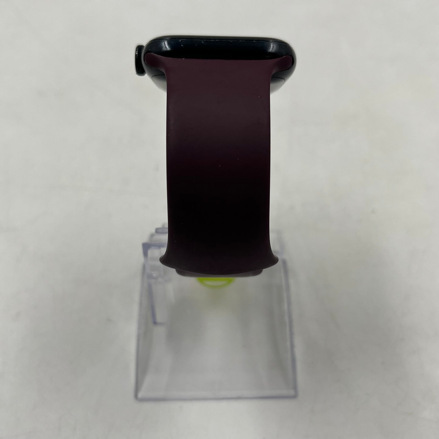 GPS Only Apple Watch SE 2nd Gen 44MM Midnight Aluminum Purple Loop MRTX3LL/A