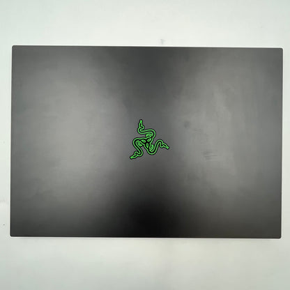 Razer Blade 16 RZ09-0528M2 16" Ryzen AI 9 365 2.0GHz 64GB RAM 2TB SSD RTX 5080