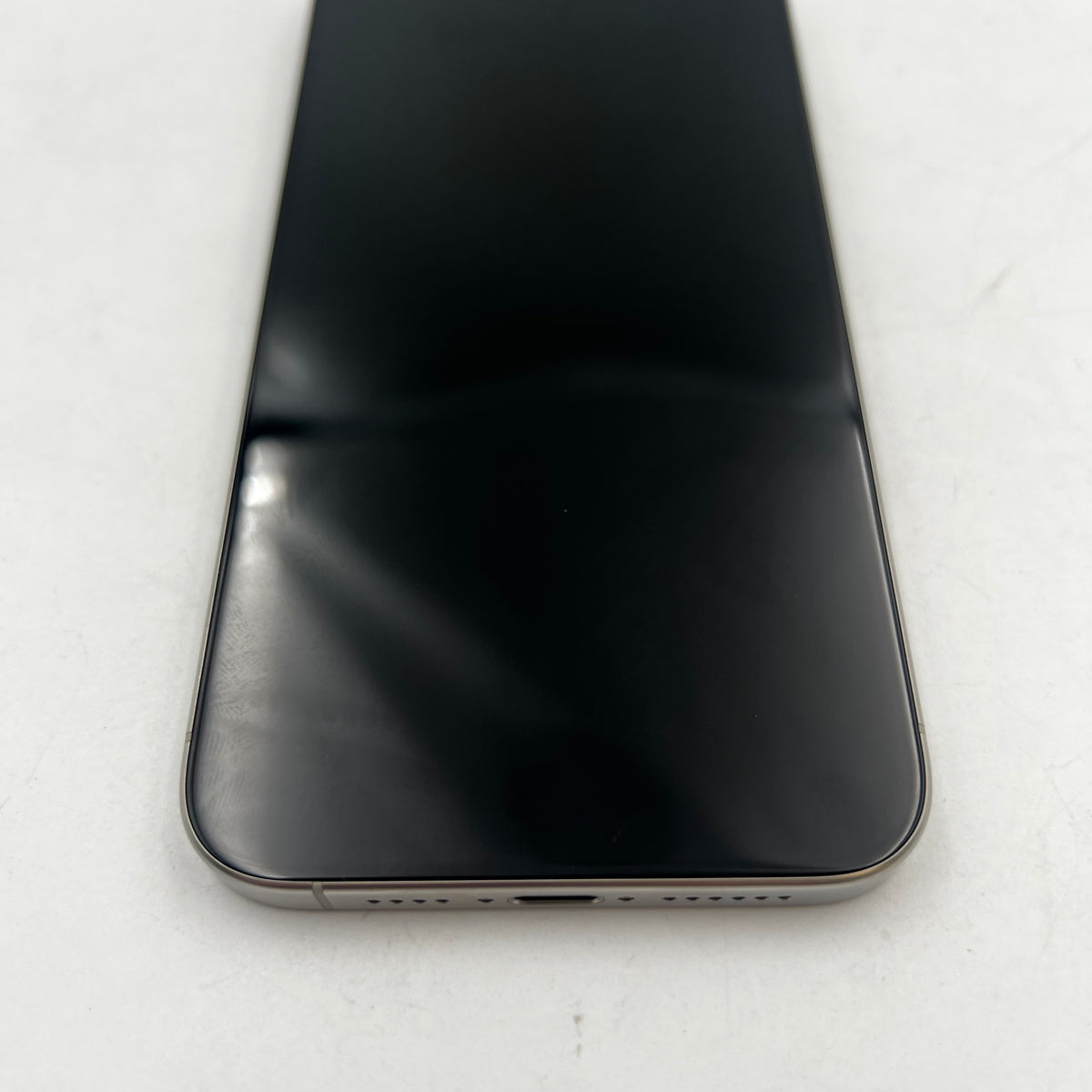 Factory Unlocked Apple iPhone 15 Pro Max 256GB White Titanium MU673LL/A