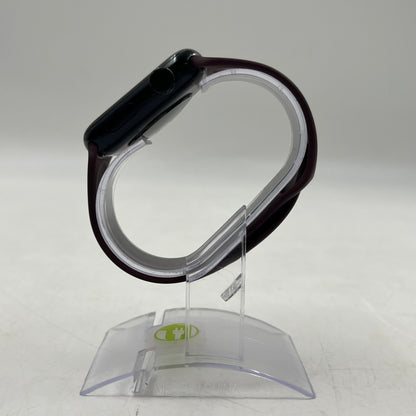 GPS Only Apple Watch SE 2nd Gen 44MM Midnight Aluminum Purple Loop MRTX3LL/A