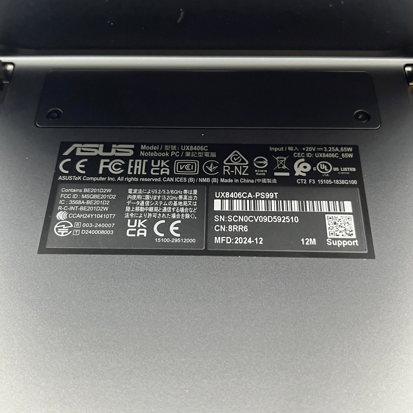 Asus Zenbook Duo 14 8RR6 14" Core Ultra 9 285H 2.9GHz 32GB RAM 1TB SSD arc 140T