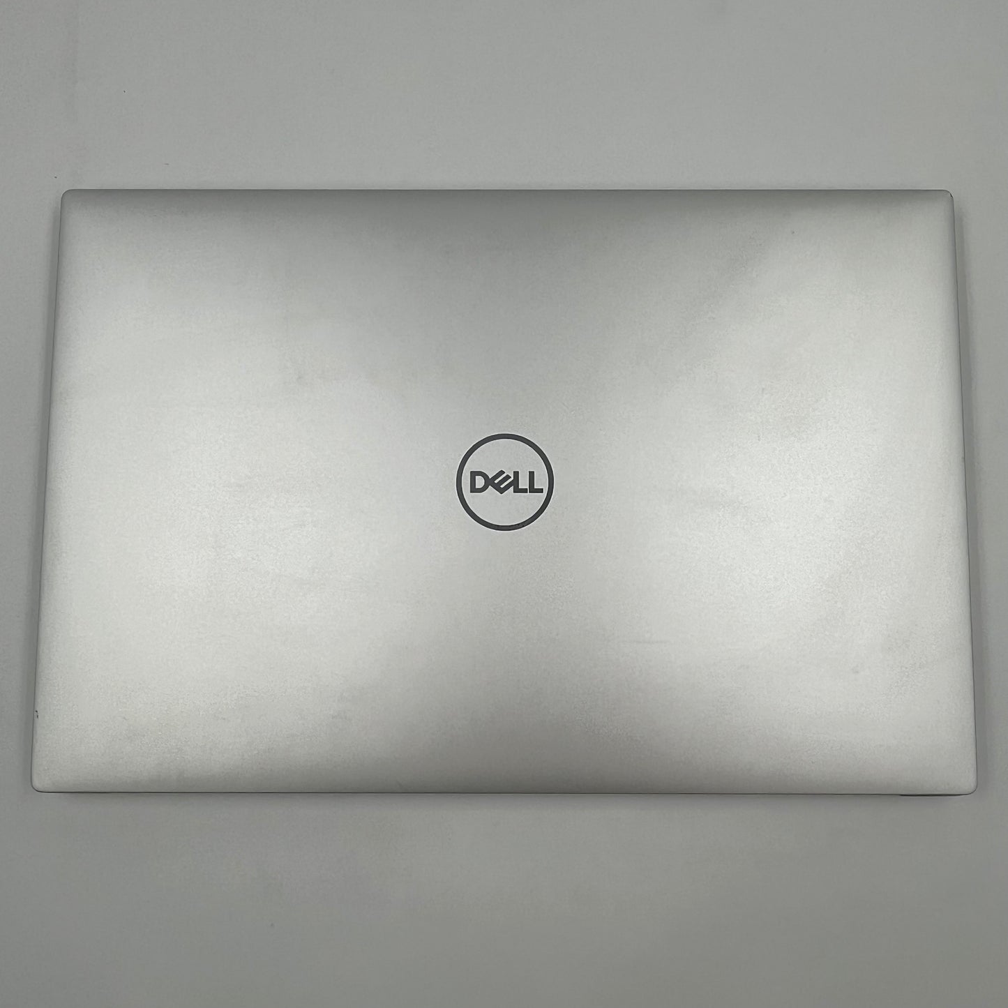 Dell XPS 15 9510 P91F 15.6" i7-11800H 2.3GHz 16GB 512GB SSD GeForce RTX 3050 Ti