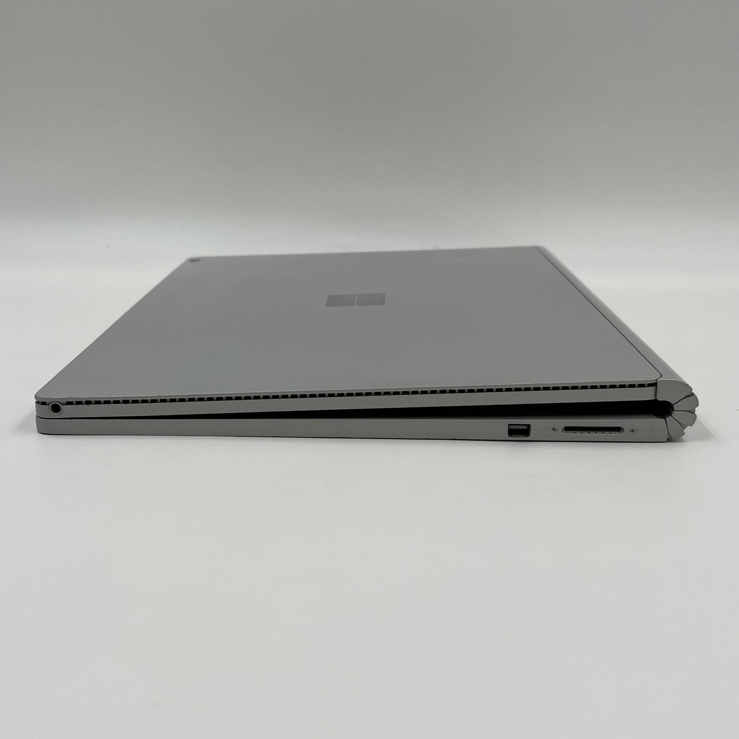Microsoft Surface Book 1 1703 13.5" i5-6300U 2.4GHz 8GB RAM 128GB SSD