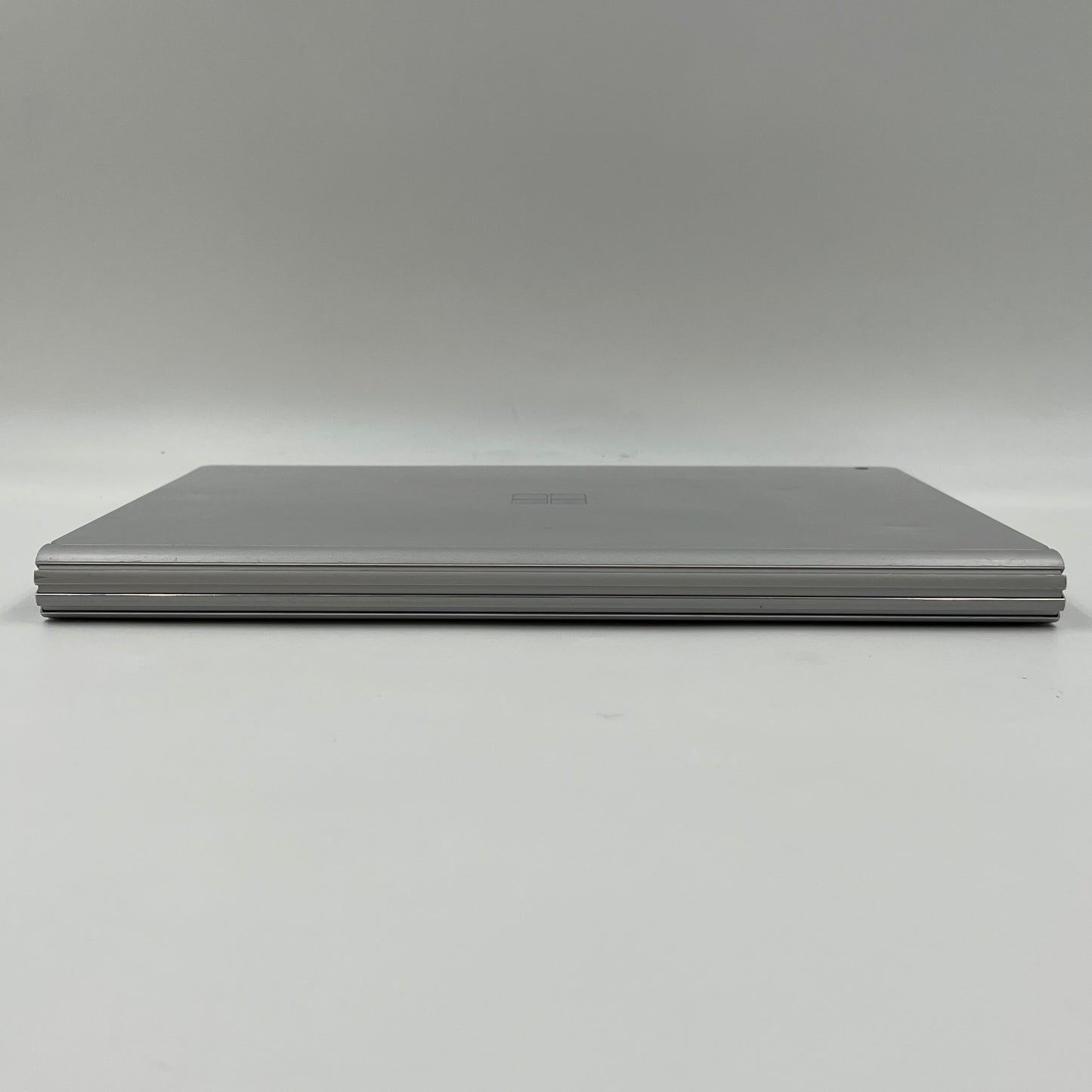 Microsoft Surface Book 1 1703 13.5" i5-6300U 2.4GHz 8GB RAM 128GB SSD