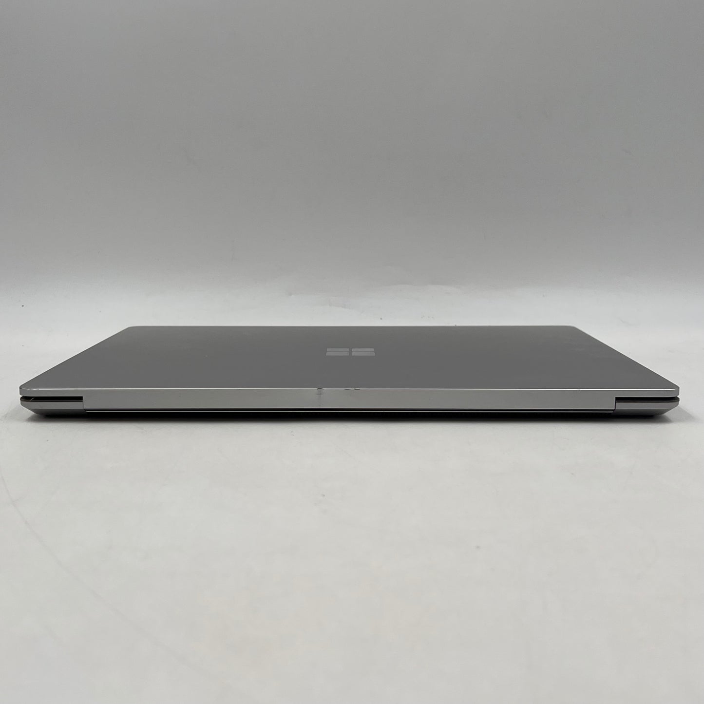 Microsoft Surface Laptop 4 1958 13.5" Ryzen 5 2.2GHz 8GB RAM 256GB SSD