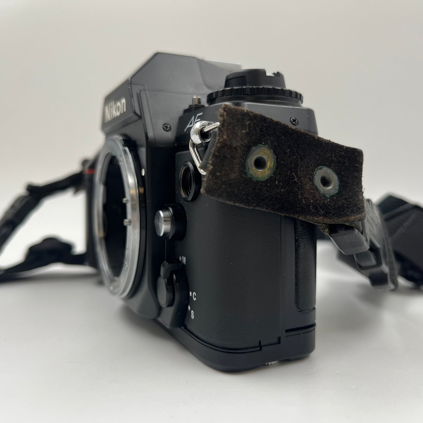 Nikon AF N2020 35MM Film Camera