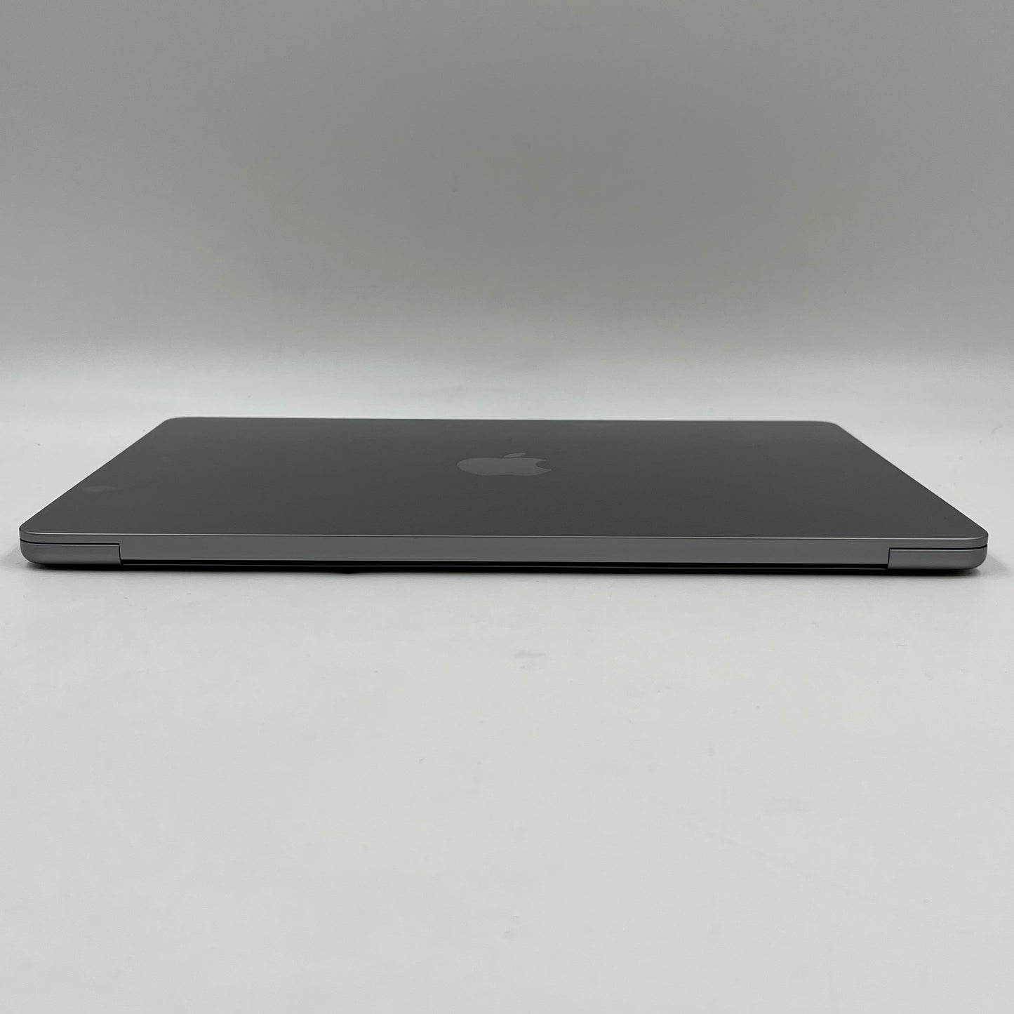 2022 Apple MacBook Air 13.6" M2 8 Core 3.5GHz 8GB RAM 256GB SSD A2681