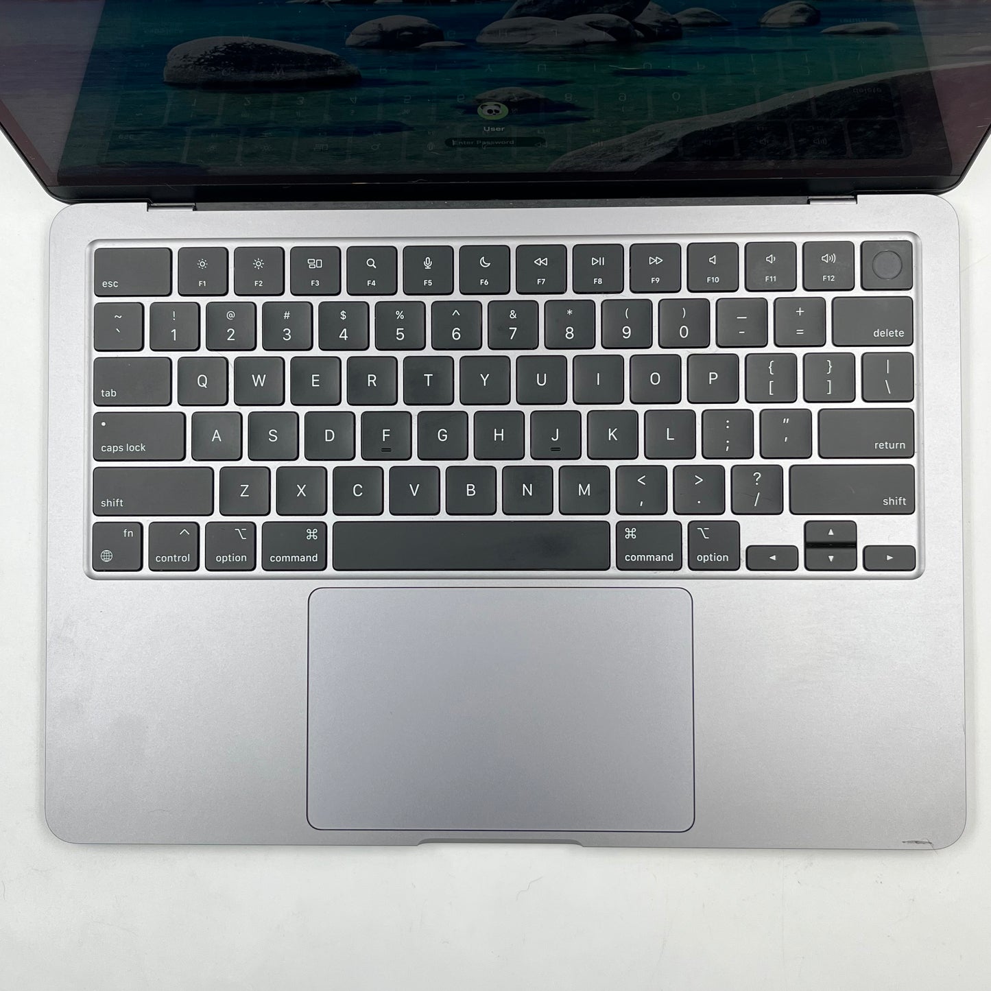 2022 Apple MacBook Air 13.6" M2 8 Core 3.5GHz 8GB RAM 256GB SSD A2681