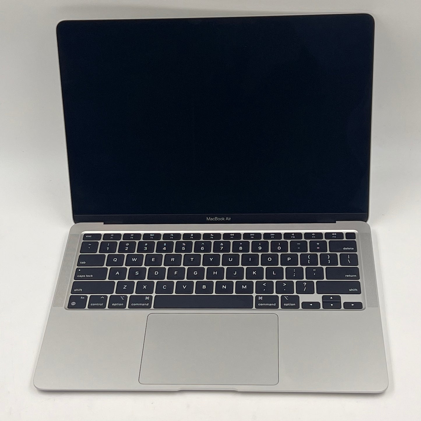 2020 Apple MacBook Air 13.3" M1 3.2GHz 12GB RAM 512GB SSD Silver MGNA3LL/A