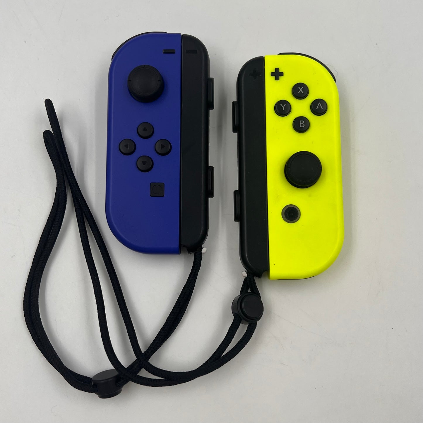 Nintendo Switch Joy-Cons Pair Wireless Controller HAC-015/HAC-016 Blue/Neon Yellow with Straps