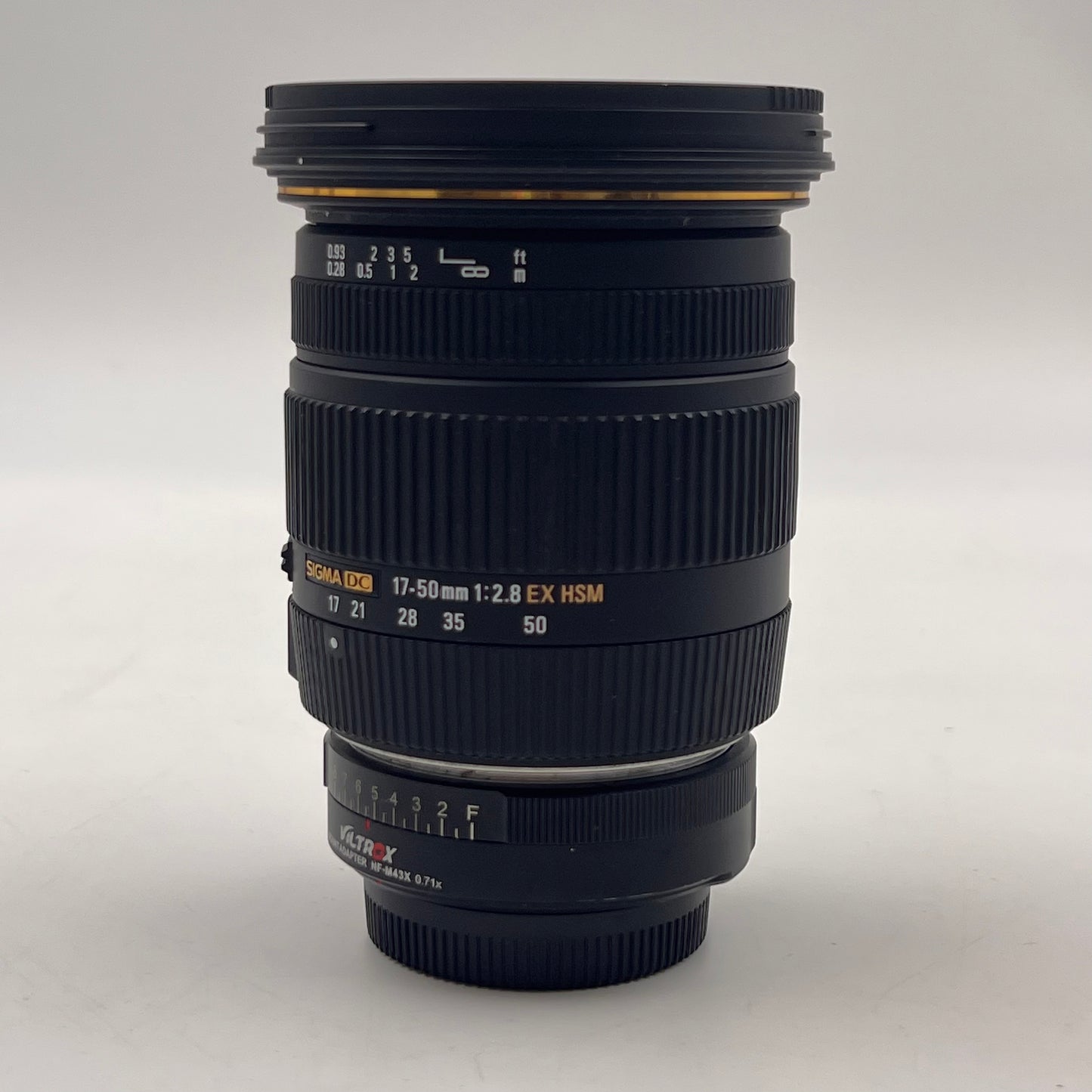 Sigma Zoom Lens 17-50mm f/2.8 For Canon EF-S Mount with Mount Adapter