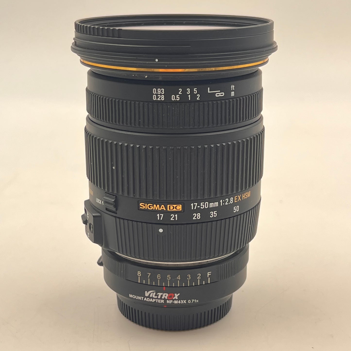 Sigma Zoom Lens 17-50mm f/2.8 For Canon EF-S Mount with Mount Adapter