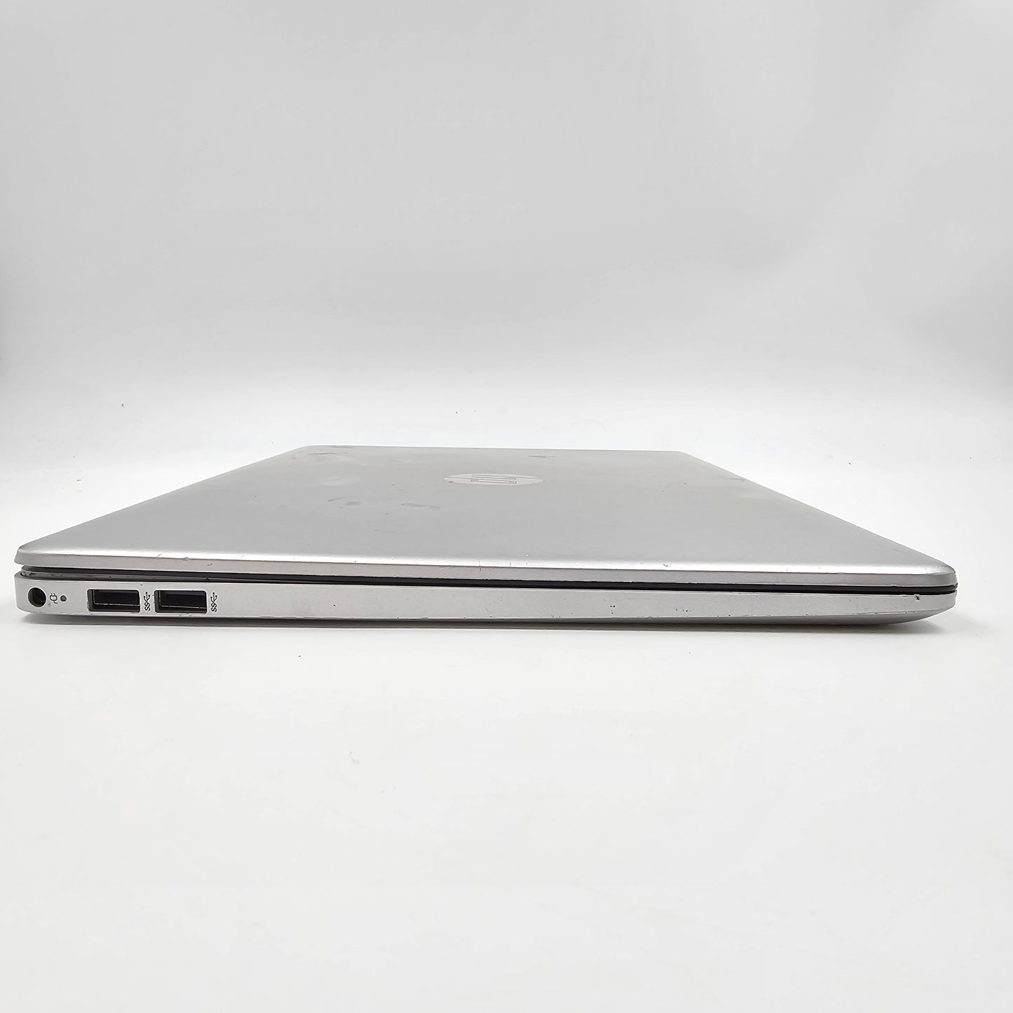 HP 15-dy2021nr 15.6" i5-1135G7  2.4GHz 8GB RAM 256GB SSD